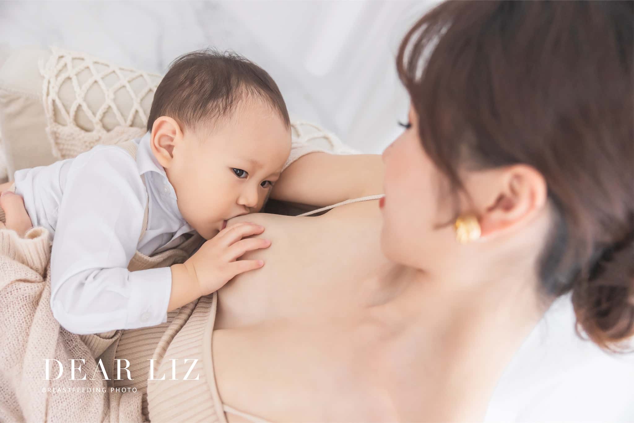 哺乳寫真