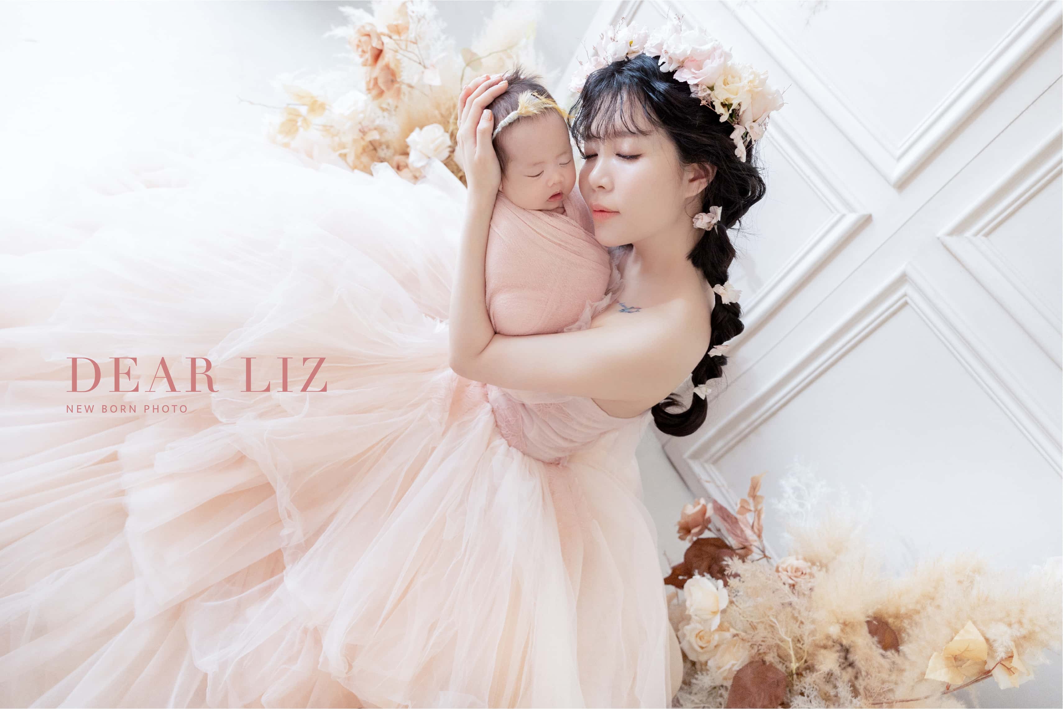 田亞霍＆劉品妡的二寶：新生兒寫真