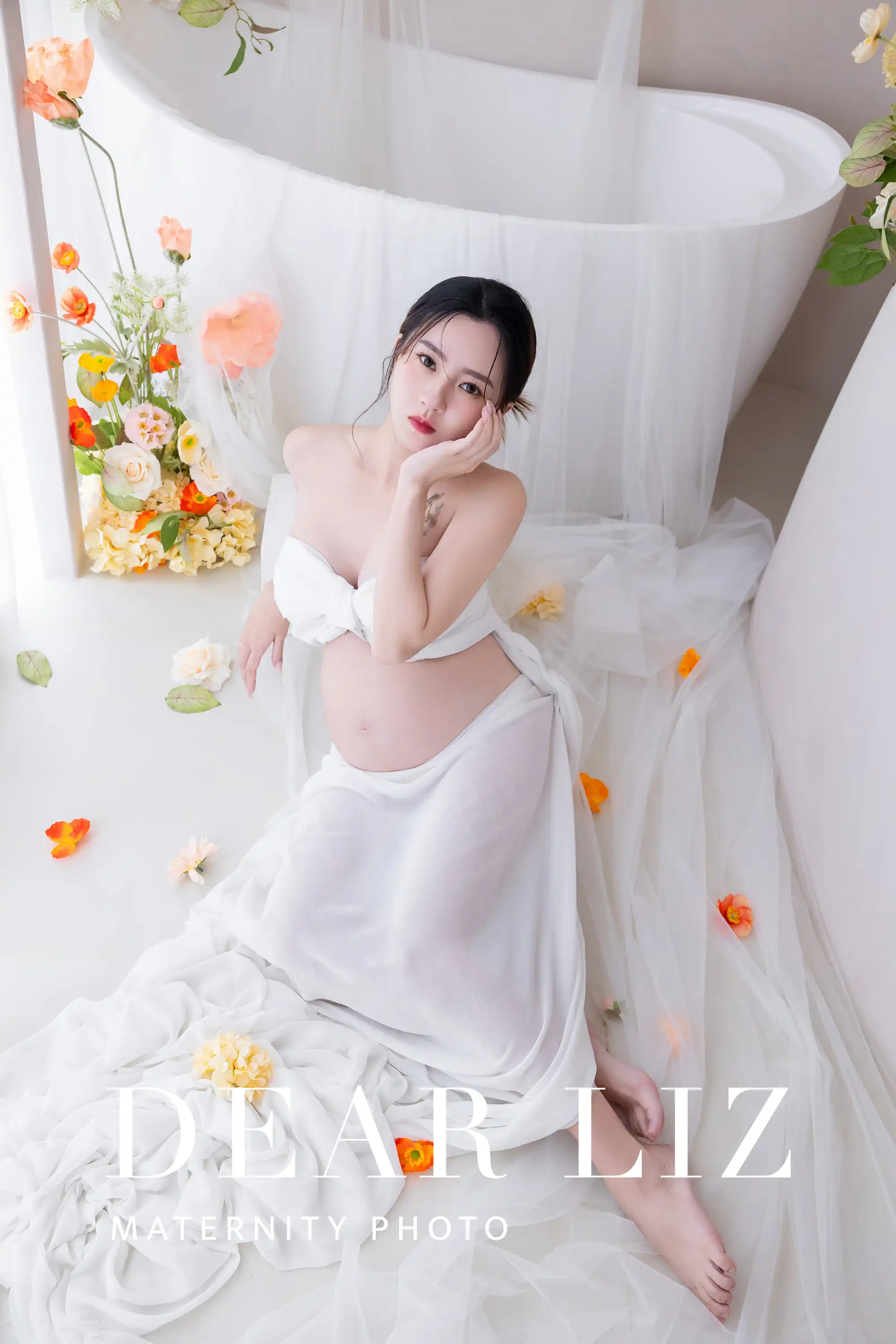YouTuber儒哥的老婆-衣衣的孕婦寫真